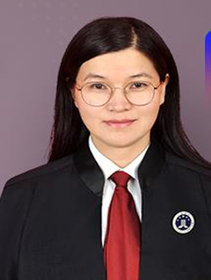 ?易明芳
